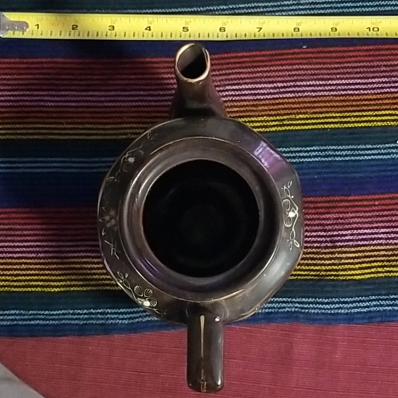 Vintage tea pot - Picture 10 of 13